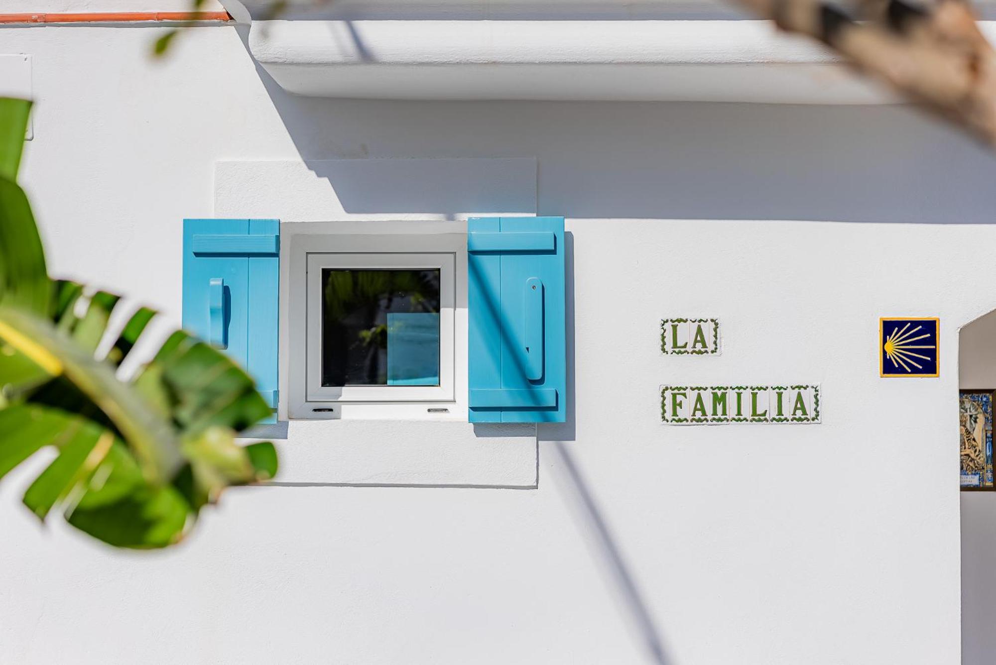 La Familia Beach House La Cala Ла Кала де Михас Екстериор снимка
